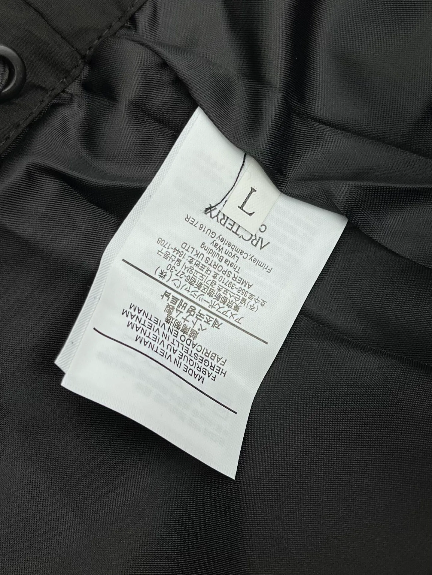 Arc* 2026 New Arrival ， Original Premium Breathable ， ， ， Quality。 ， Sizes：M～3XL